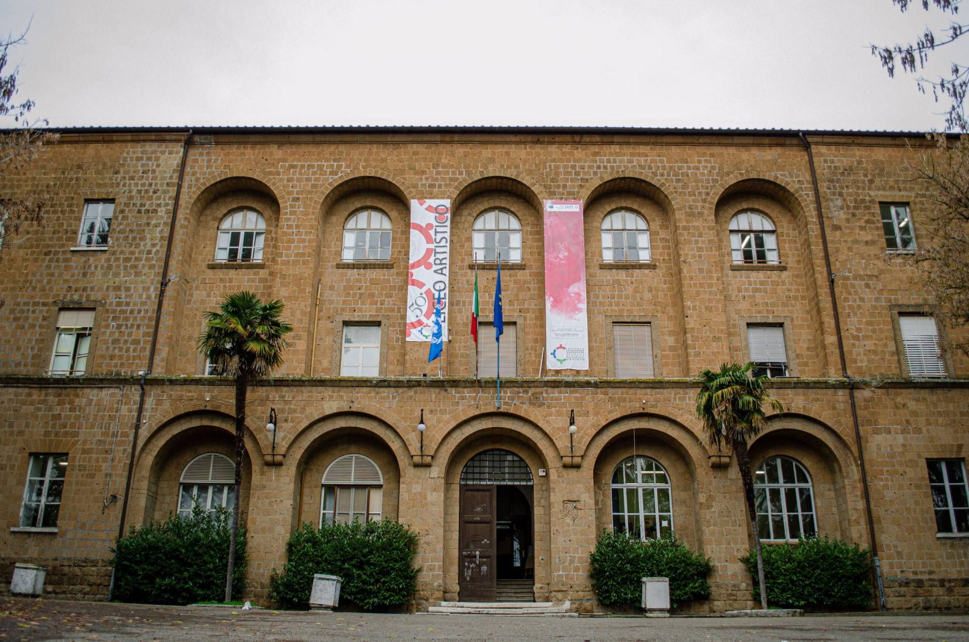 Esterno del Liceo Artistico L. O. Valentini